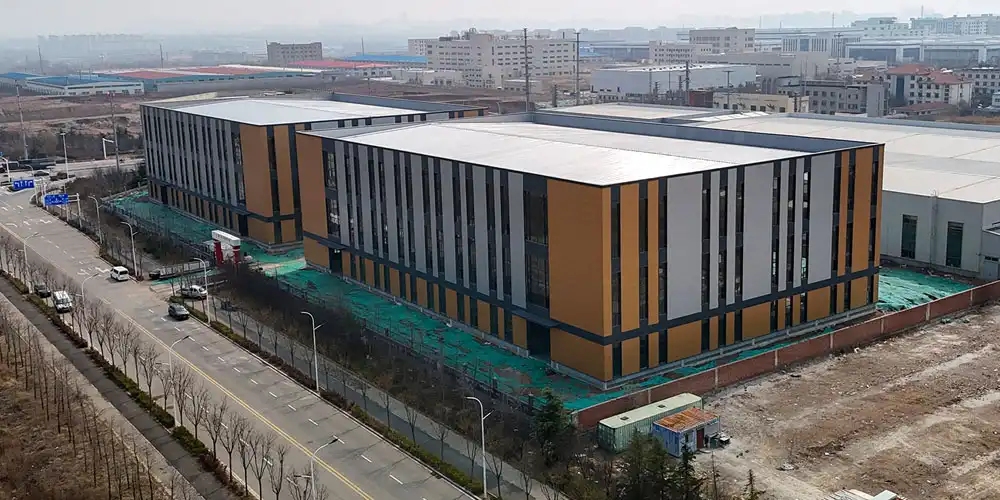 Multi-story Steel Hotel 